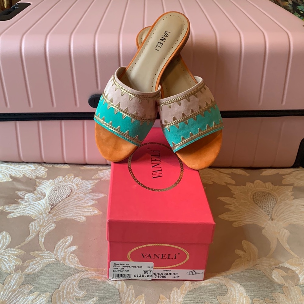 Vaneli suede slide 10 .  Mint/Rose